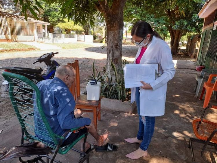 Unidades de Salud de Alto Paraná realizan censo poblacional, atenciones médicas y vacunación