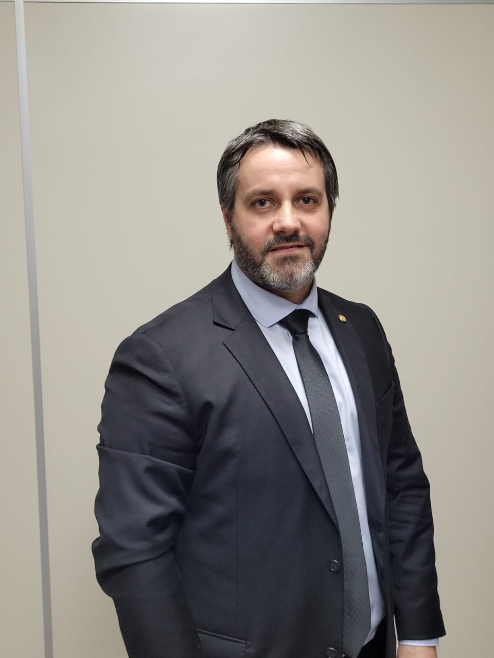 Manuel Doldán se postuló para el cargo de fiscal General del Estado