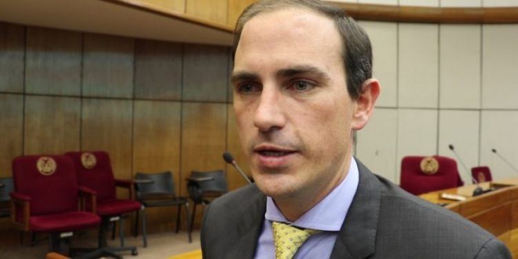 El subsidio al combustible no puede ser de forma permanente, dice Rasmussen