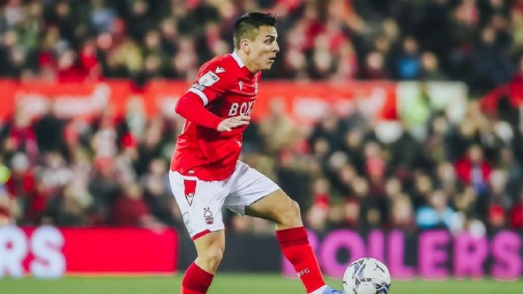 Braian Ojeda debutó en el Nottingham Forest
