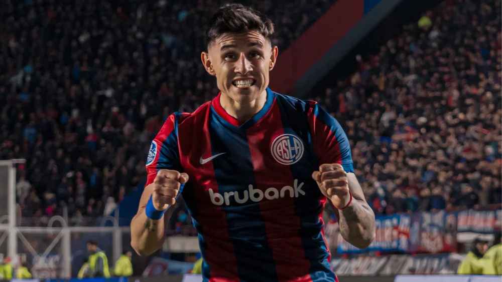 San Lorenzo sigue rechazando ofertas por Adam Bareiro