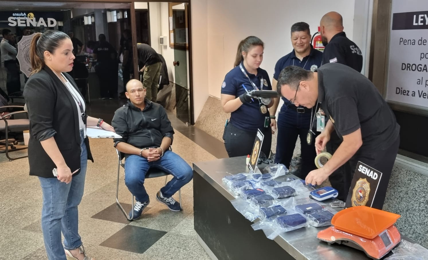 Senad detectó cocaína en la maleta de un pasajero que pretendía viajar a Europa