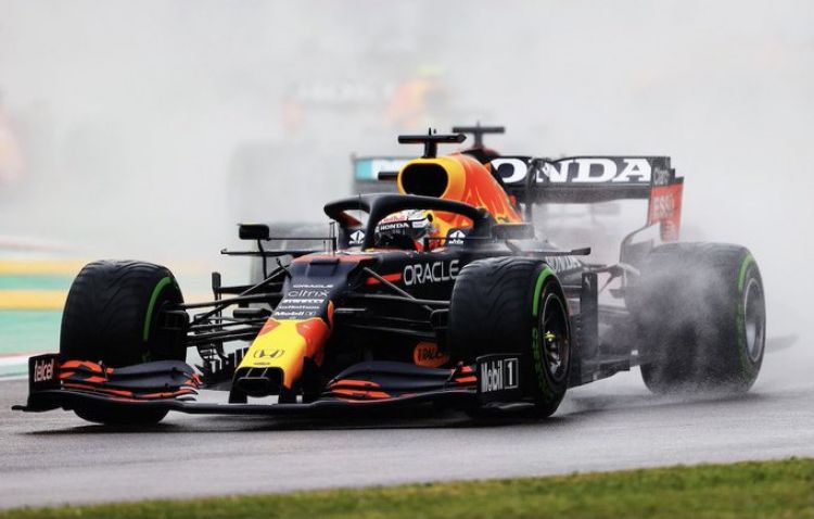 Max Verstappen gana el Gran Premio de Emilia Romaña de F1