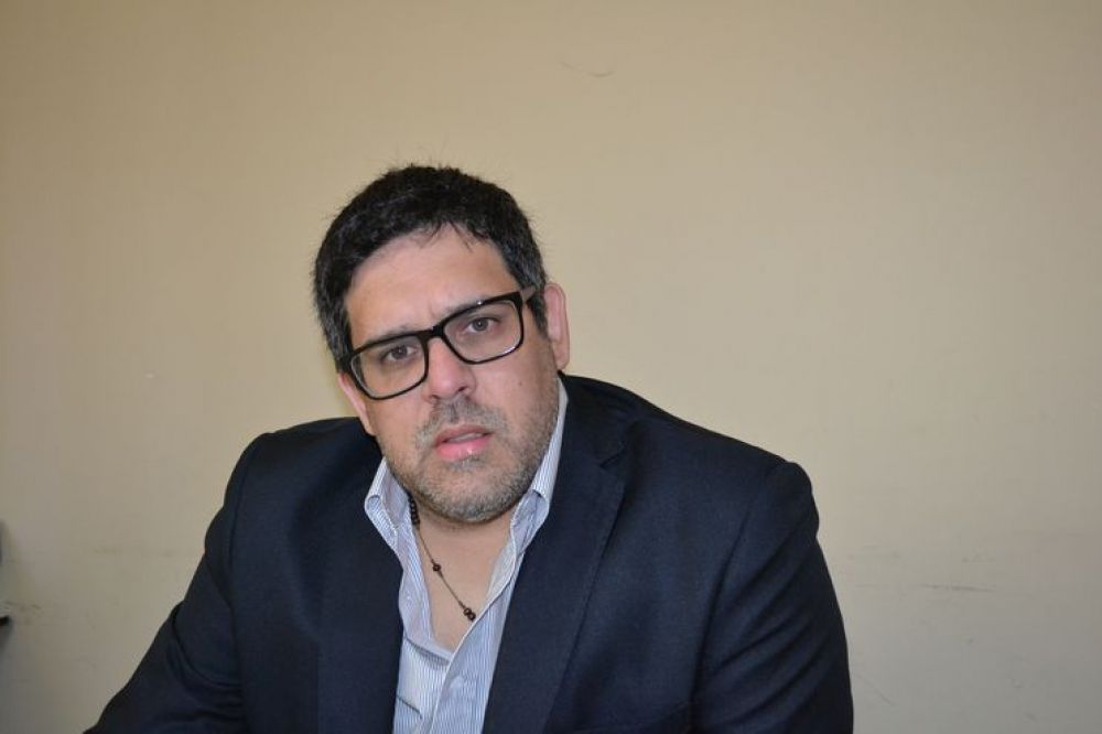 Políticos piden destitución del director de la 8ª Región Sanitaria