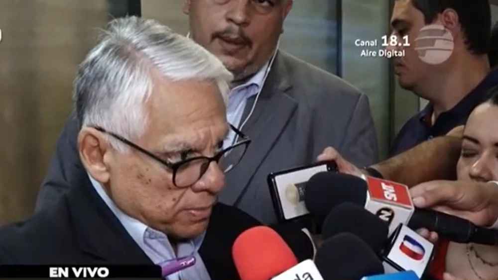 Suplente de Kattya: Expulsión de senadora “fue una ficción casi payasesca”, afirma