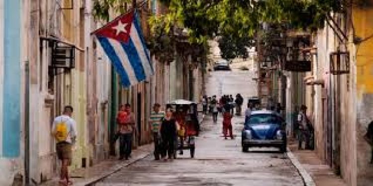 Cuba supera el medio centenar de muertes por COVID-19, con 1.337 positivos