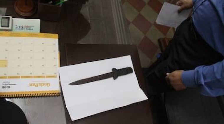 Matan a un hombre de una puñalada en el abdomen