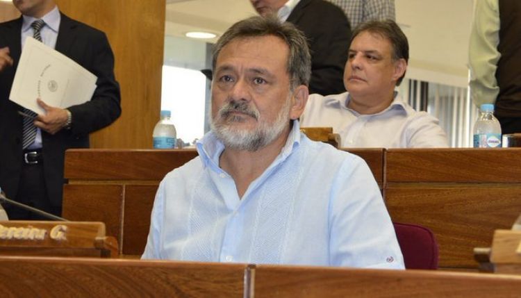Según senador, chapa de la oposición se debe discutir «con humildad, honestidad y sin soberbia»