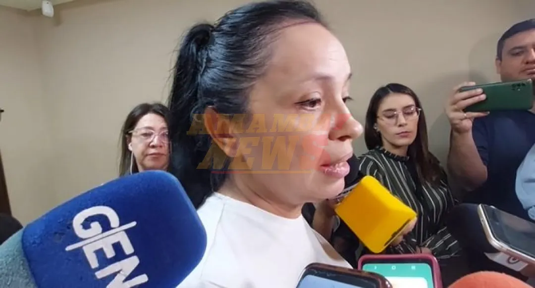 Yolanda Paredes: «vergüenza ajena Santiago Peña»