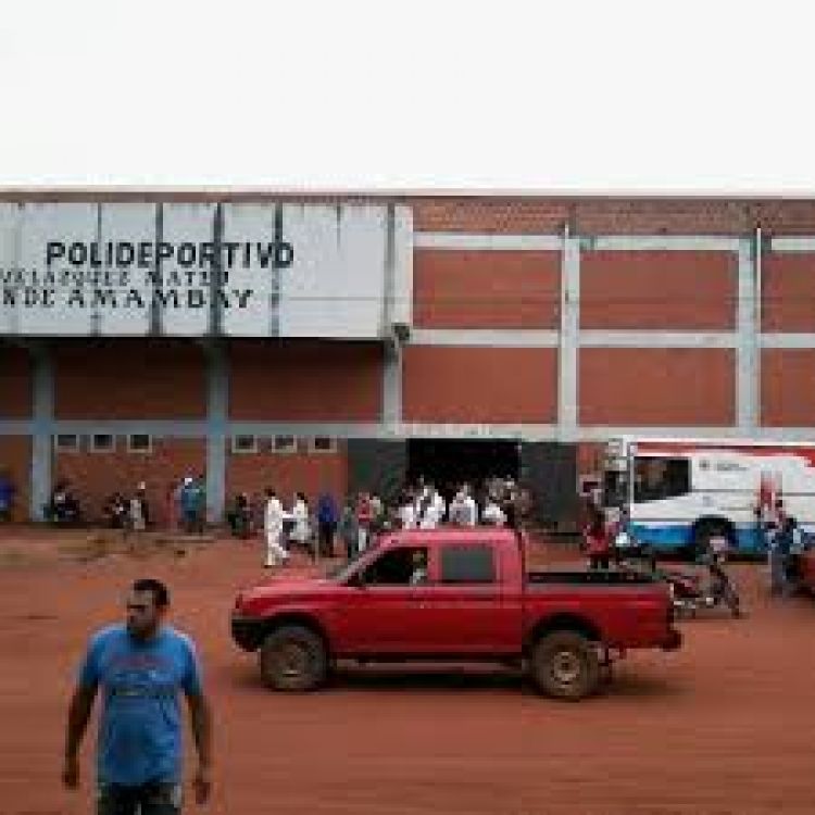 Balean polideportivo que serviría de albergue en Capitán Bado