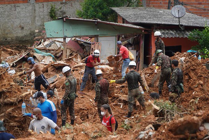 El número de muertos en la costa de SP se eleva a 59