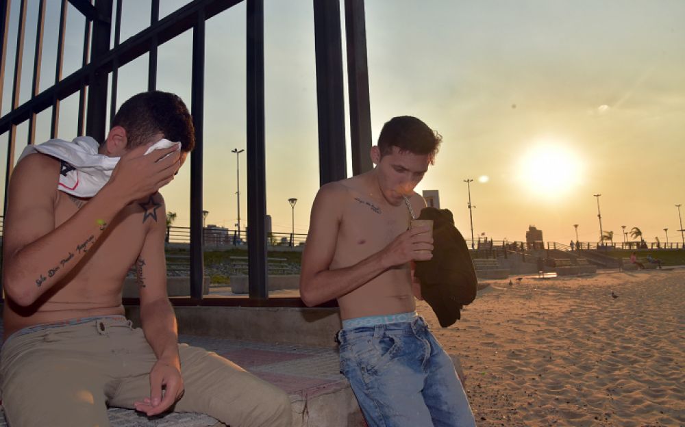 Lunes con calor y mucha humedad, anuncia Meteorología