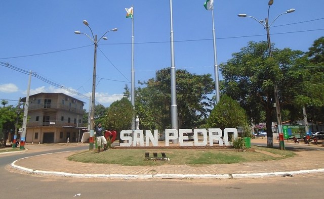 Incidentes frente a la Municipalidad de San Pedro de Ycuamandyyu