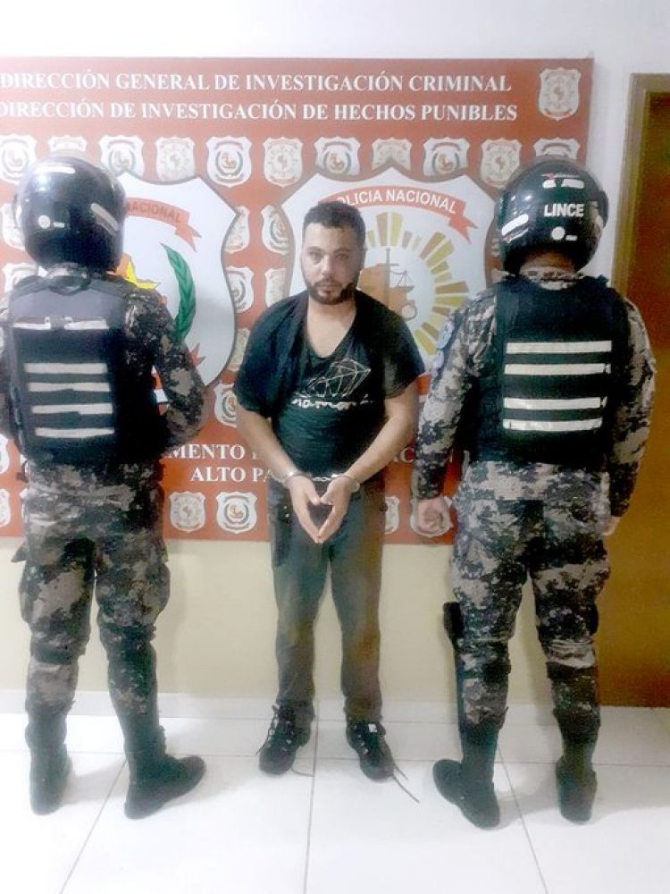 Un detenido tras persecución y balacera en Presidente Franco