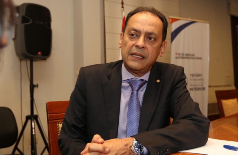 “Nunca prometí arreglar ninguna situación”