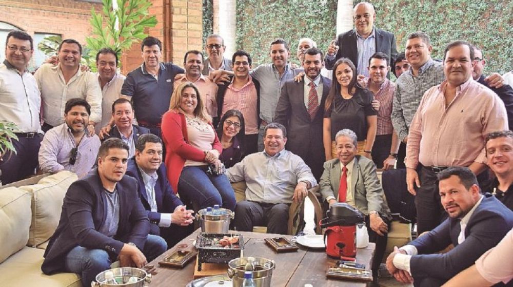 Honor Colorado no avizora cómo resolver eventual ausencia de Cartes