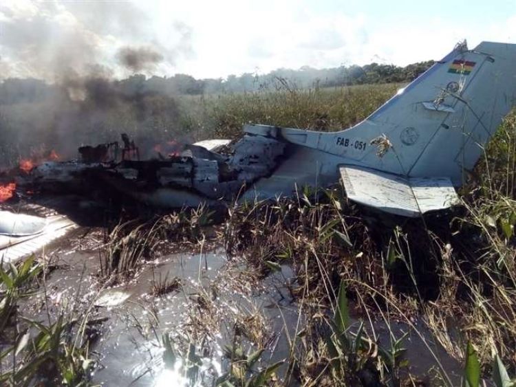 Seis fallecidos al estrellarse una avioneta en Bolivia, 4 de ellos españoles
