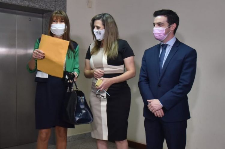 Plantean una acción de inconstitucional contra suspensión de Celeste Amarilla