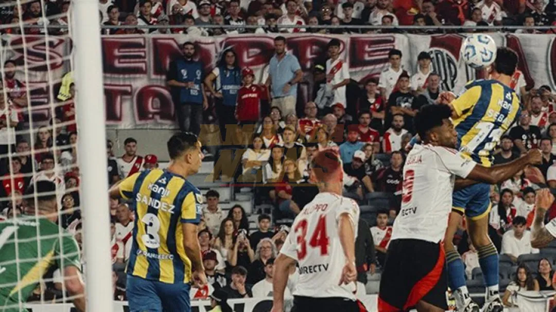 Sebastián Ferreira amarga a River Plate