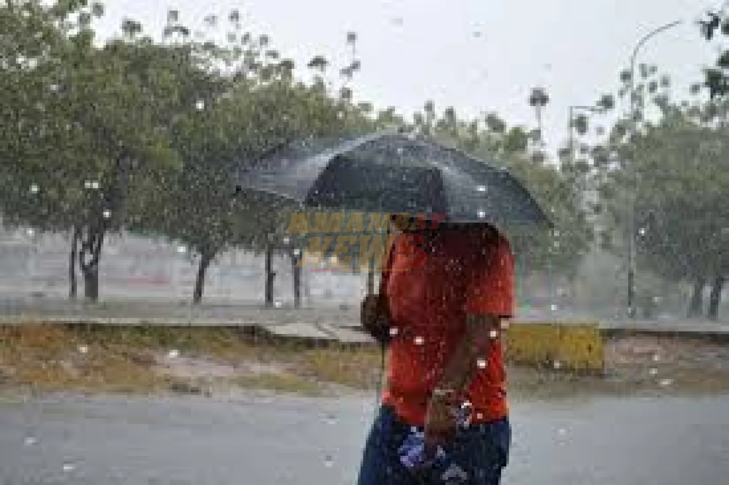 Inicio de semana con lluvias dispersas