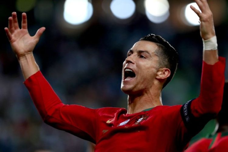 Cristiano Ronaldo fue elegido el mejor goleador de la historia en los Globe Soccer Awards