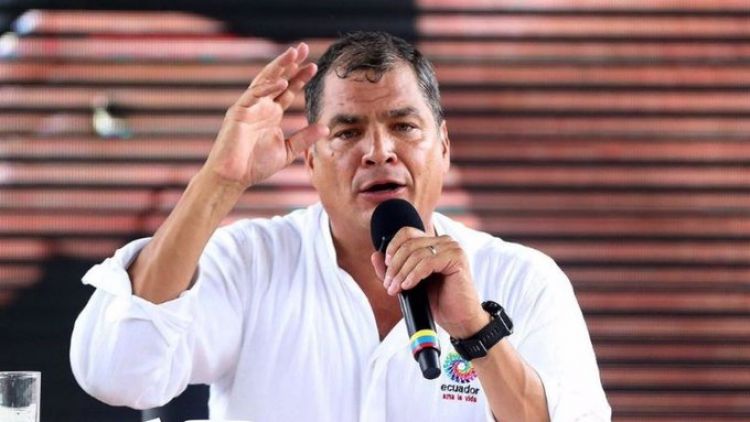 Tribunal pide inicio de proceso de extradición de Correa