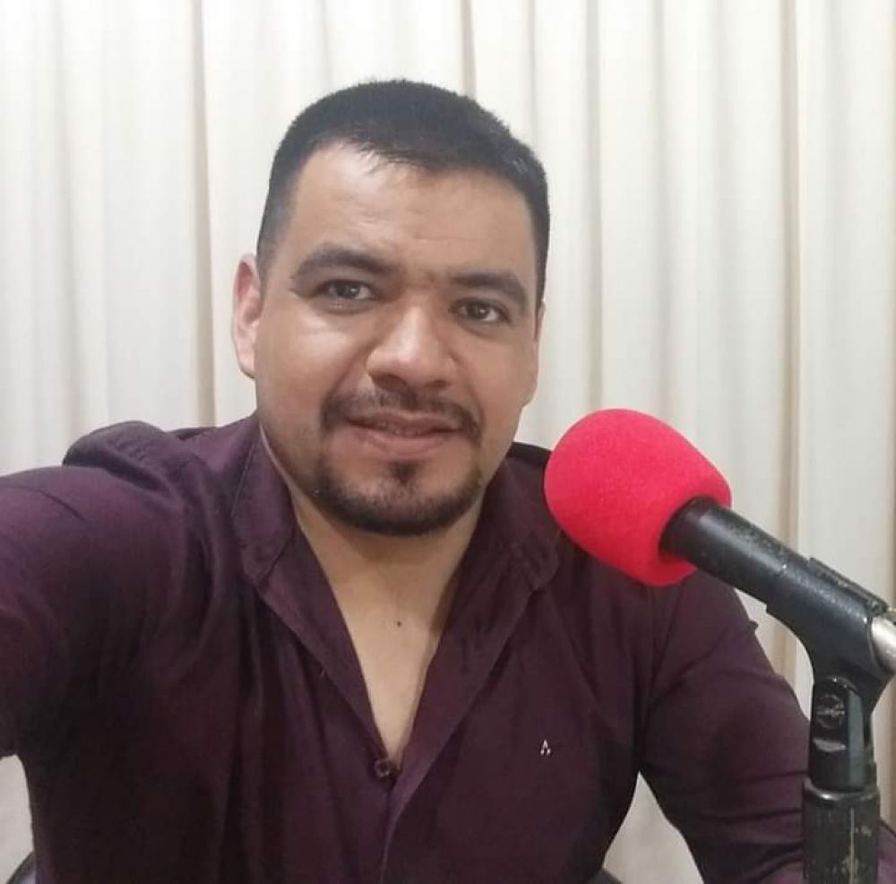 Eder Rivas de radio Mburucuya intenta confundir a pedrojuaninos sobre Fonacide