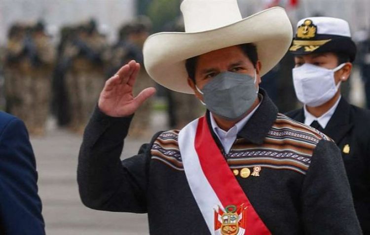 Aprobación de Pedro Castillo en 39% tras una semana de gobierno en Perú, según encuesta