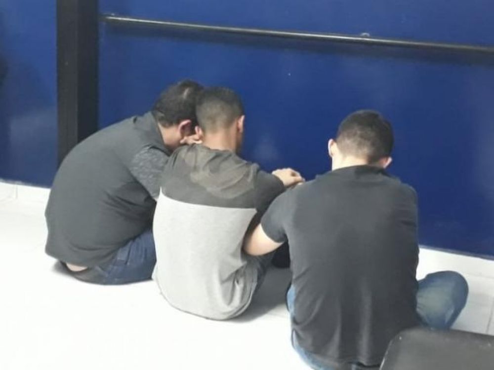 Estudiantes de medicina consiguieron documentos falsos en la línea internacional