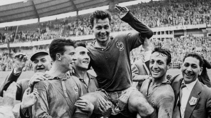 Fallece Just Fontaine, el hombre récord de los Mundiales