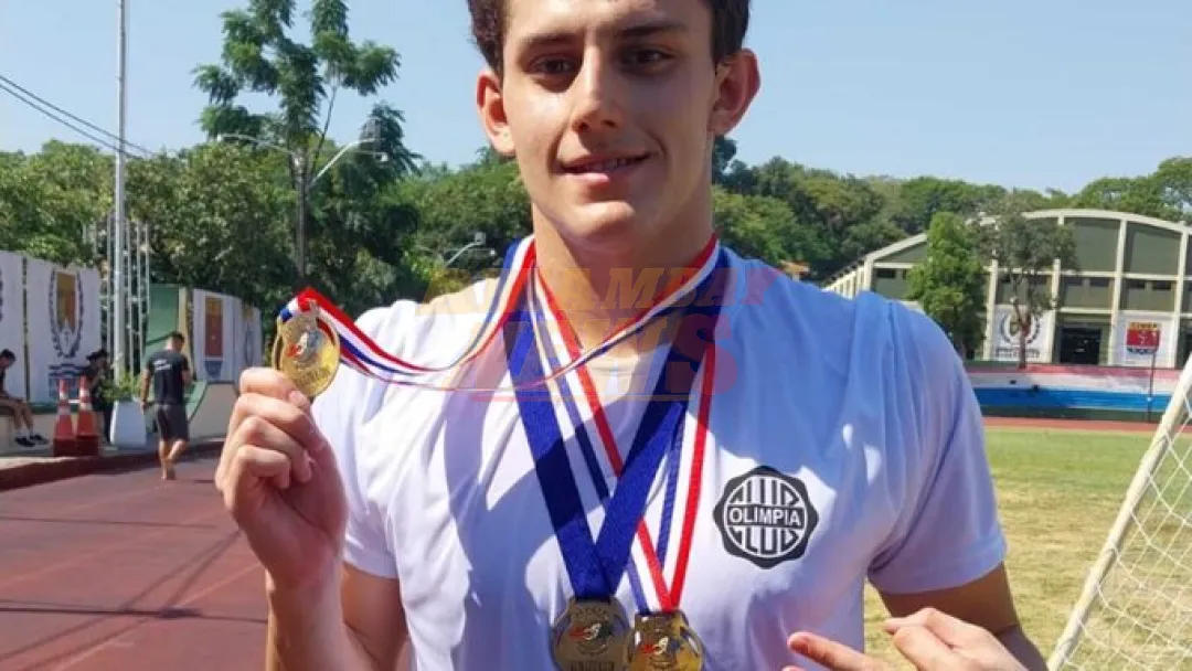Rodrigo Medina se corona en la tercera fecha del acuatlón