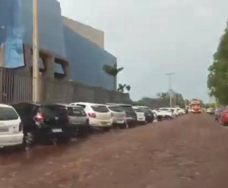Denuncian que universidad arrancó clases presenciales sin permiso en Pedro Juan Caballero