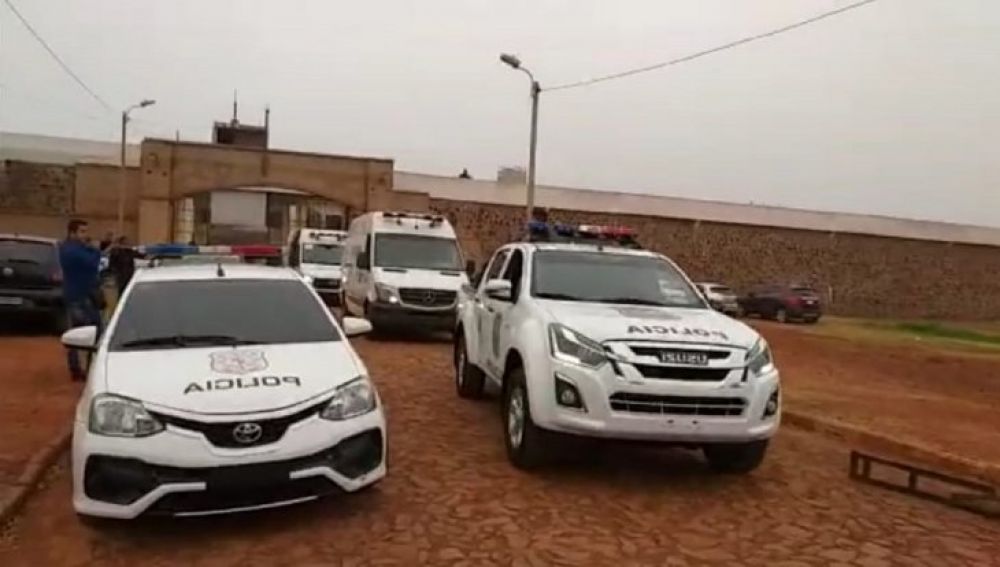 Trasladan a 22 internos bajo protocolo de alta peligrosidad en Pedro Juan