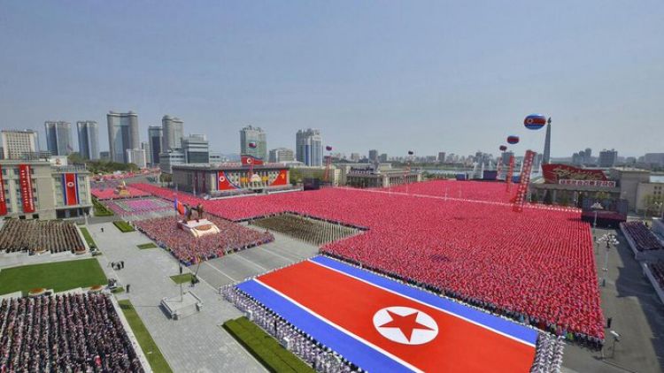 Corea del Norte celebra por todo lo alto su "Día del Sol" en recuerdo de Kim Il-sung