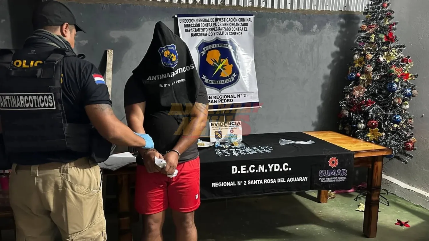 Allanamiento de vivienda deja un detenido y droga incautada en San Estanislao