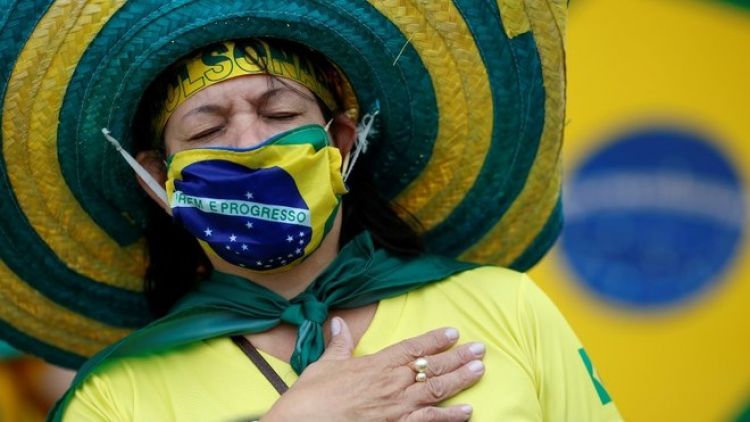 Brasil supera 177.000 muertes por coronavirus