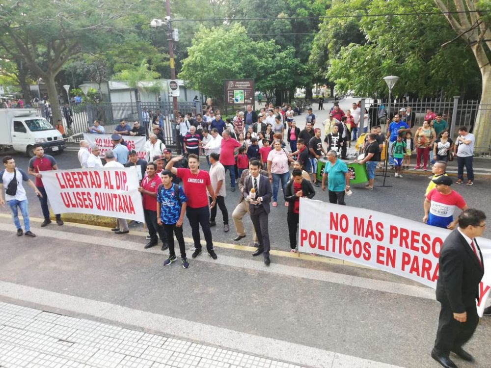 Seguidores de Ulises Quintana piden su libertad