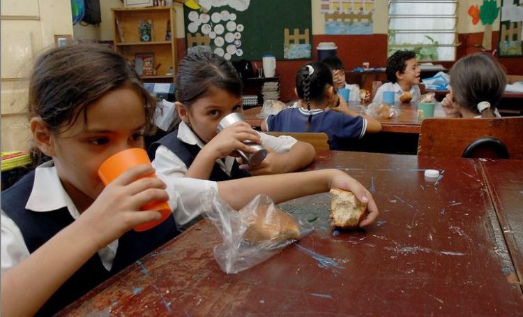 Covid-19: Alumnos ya no volverán a las escuelas y colegios este año