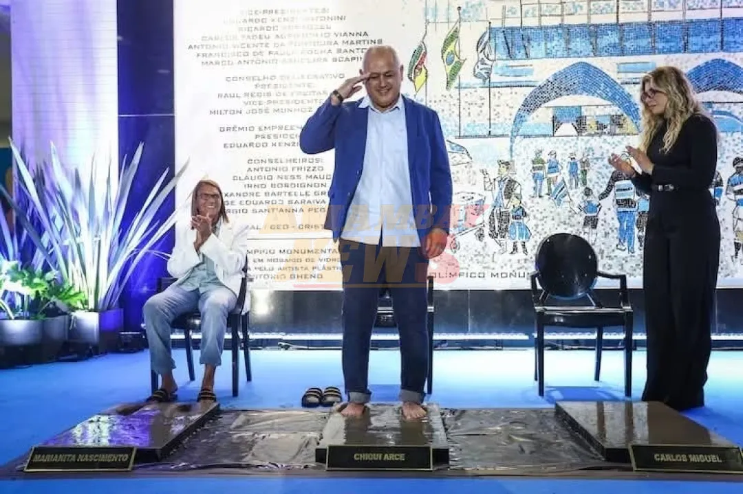 Francisco “Chiqui” Arce ingresa a la Calzada de la Fama del Grêmio