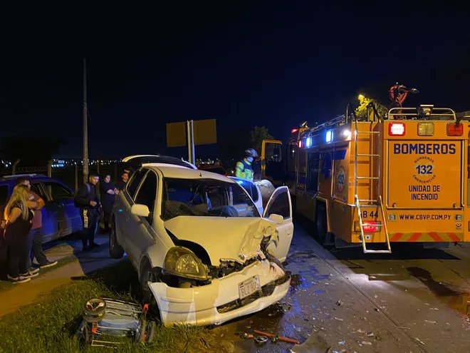 Joven muere tras choque frontal contra otro vehículo en Luque