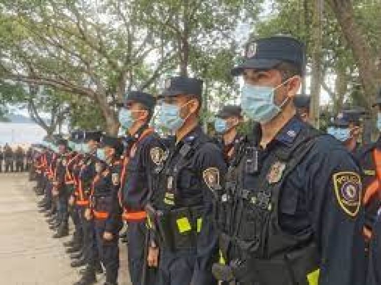 Ya son más de 100 policías fallecidos por COVID