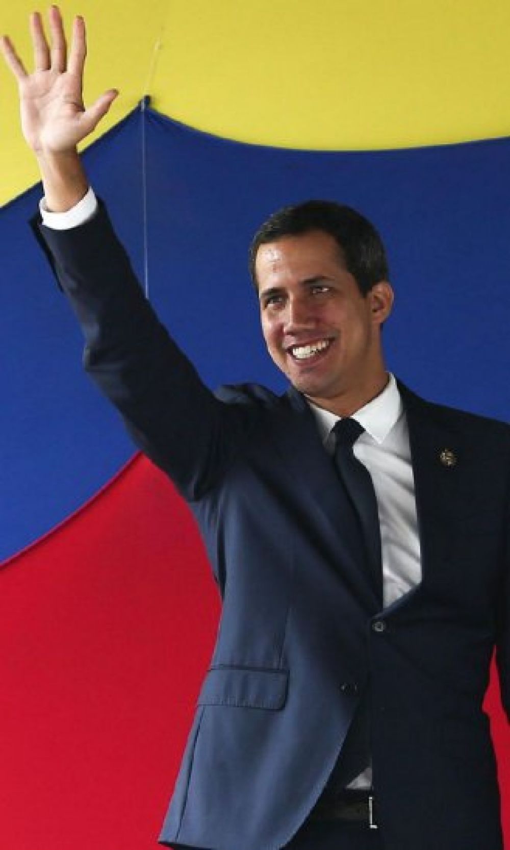 Oposición vuelve a investir a Guaidó como presidente interino de Venezuela