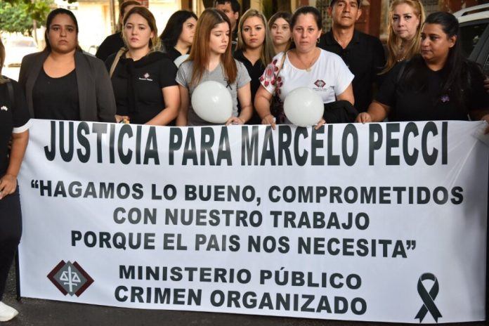 Colegio de Abogados apoya a familia Pecci que pide sistema virtual para juicio en Colombia