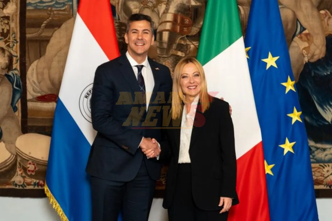 Santi se reunió con Giorgia Meloni en Roma