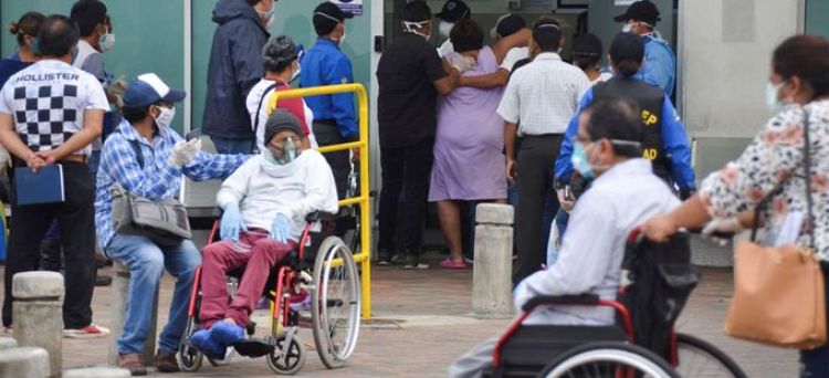 Ecuador declaró en alerta roja a casi todo su territorio por contagios de covid-19