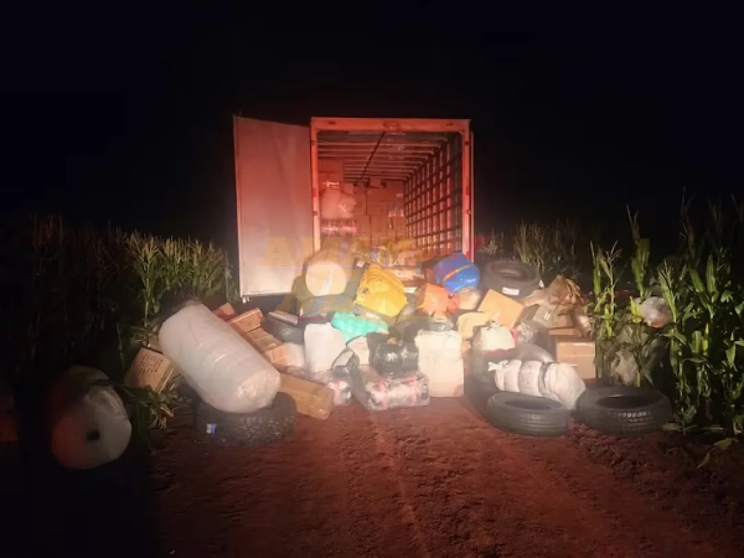 Asaltan camión de encomiendas y patrullera en Alto Paraná