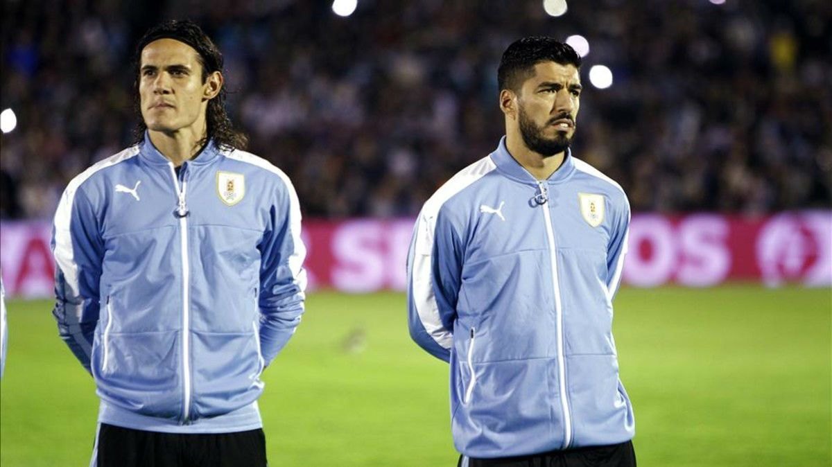 Bielsa mantiene suspenso sobre convocatoria de Suárez y Cavani