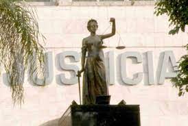 La Corte sancionó a 77 abogados chicaneros este año