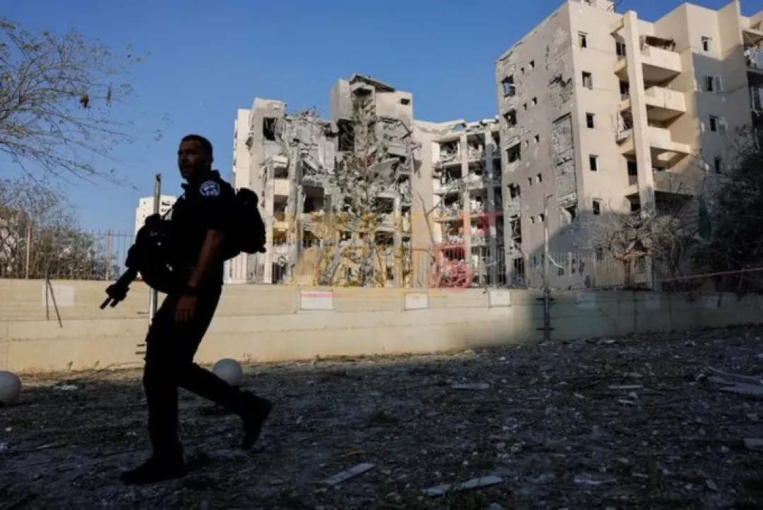 Israel ordena nuevos ataques tras acusar a Irán de una violación de la tregua que Teherán niega