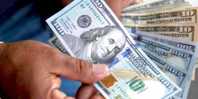 Dólar se mantiene al alza y alcanza nuevamente los G. 7250
